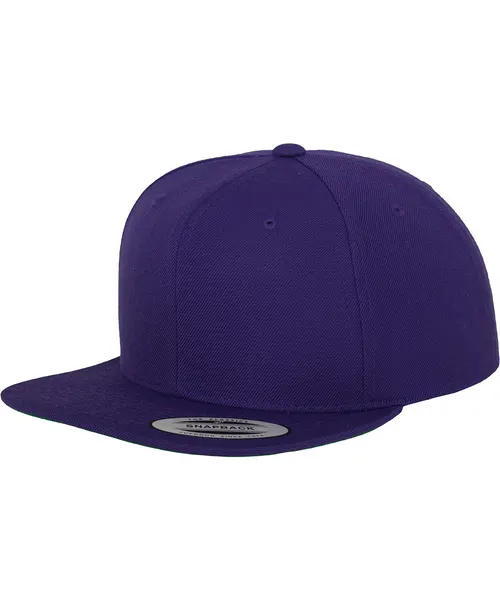 Flexfit by Yupoong The classic snapback in purple, style 6089M