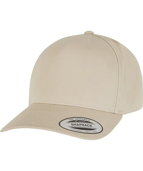 Flexfit by Yupoong 5-panel curved classic snapback in beige & natural, style 7707